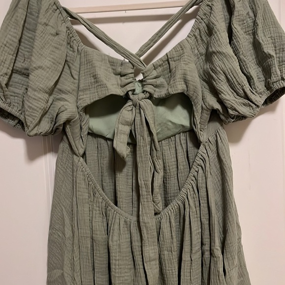 Princess Polly Sundress - Picture 3 of 4